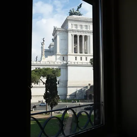 Downtown Aracoeli Roma