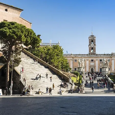 Downtown Aracoeli Oda ve Kahvaltı Roma